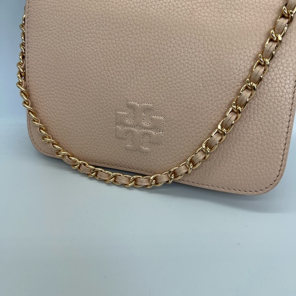 Tory Burch Pebbled Leather Chain Shoulder Bag in Blush - Picture 2 of 9